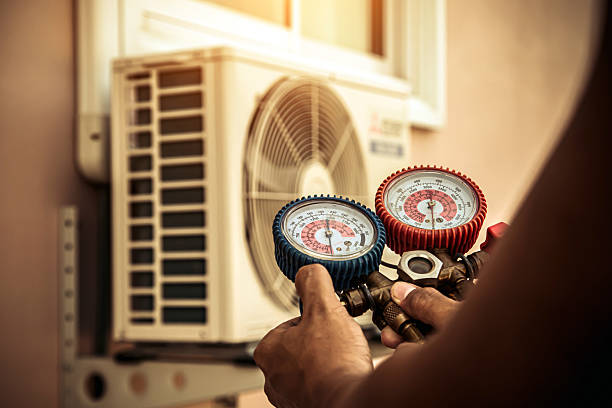 Professional Hvac technician working in Flanders, NJ